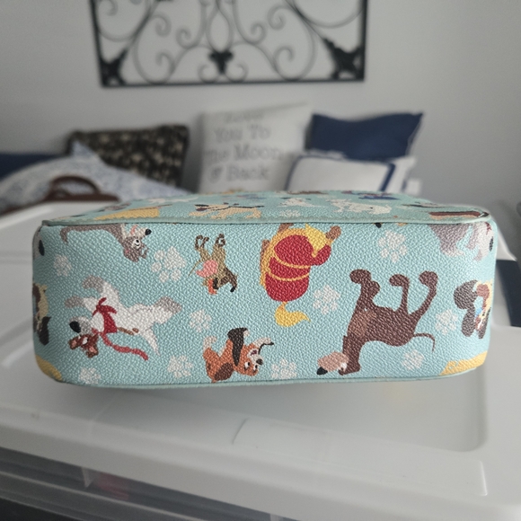 Dooney & Bourke Aqua Dog Print Cosmetic Case with Tan Trim - Picture 5 of 11